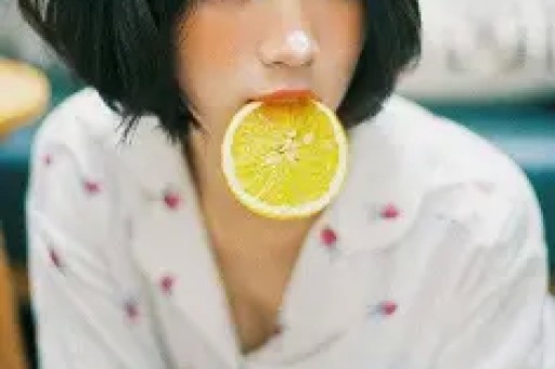 林俊杰女友七七委托发布律师声明：针对造谣、诽谤已依法报案启动刑事追责程序；此前多个爆料称其私生活混乱假名媛