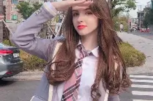 “京圈顶级富二代”获刑人设崩塌他的炫富藏着网红收割真相