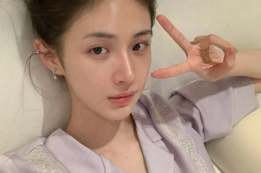 尴尬！前脚吴谨言洪尧宣布领证结婚后脚网友便开启吃瓜模式